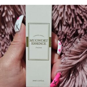 Mugwort Essence - 30ml